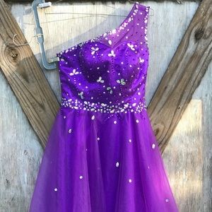 Short homecoming/ party dress